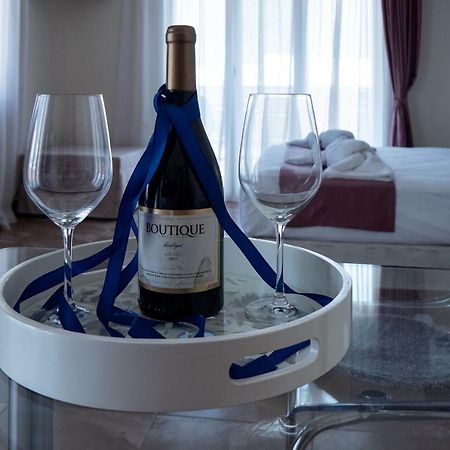 Katerina'S Luxury Apartments 리메나스 외부 사진