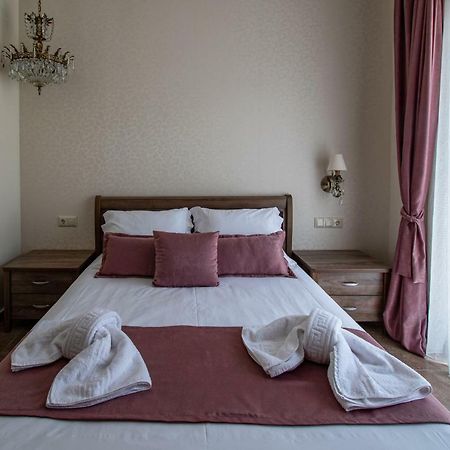 Katerina'S Luxury Apartments 리메나스 외부 사진