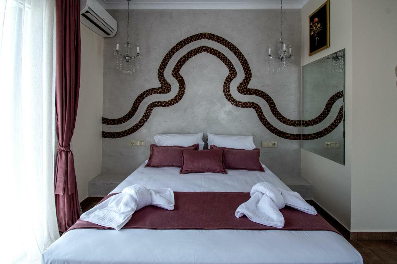Katerina'S Luxury Apartments 리메나스 외부 사진