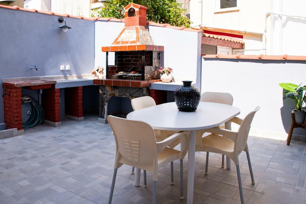Katerina'S Luxury Apartments 리메나스 외부 사진